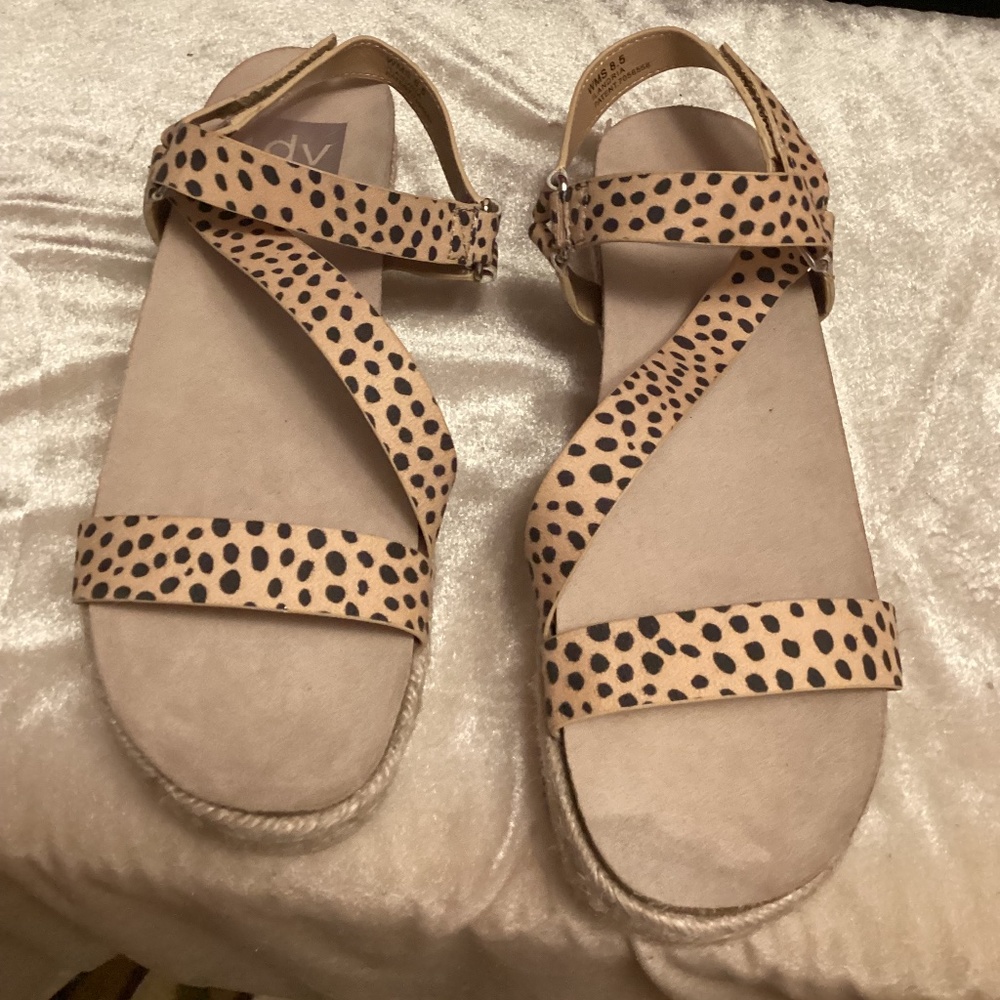 DV by Dolce Vita espadrille with animal print strap Sz 8.5